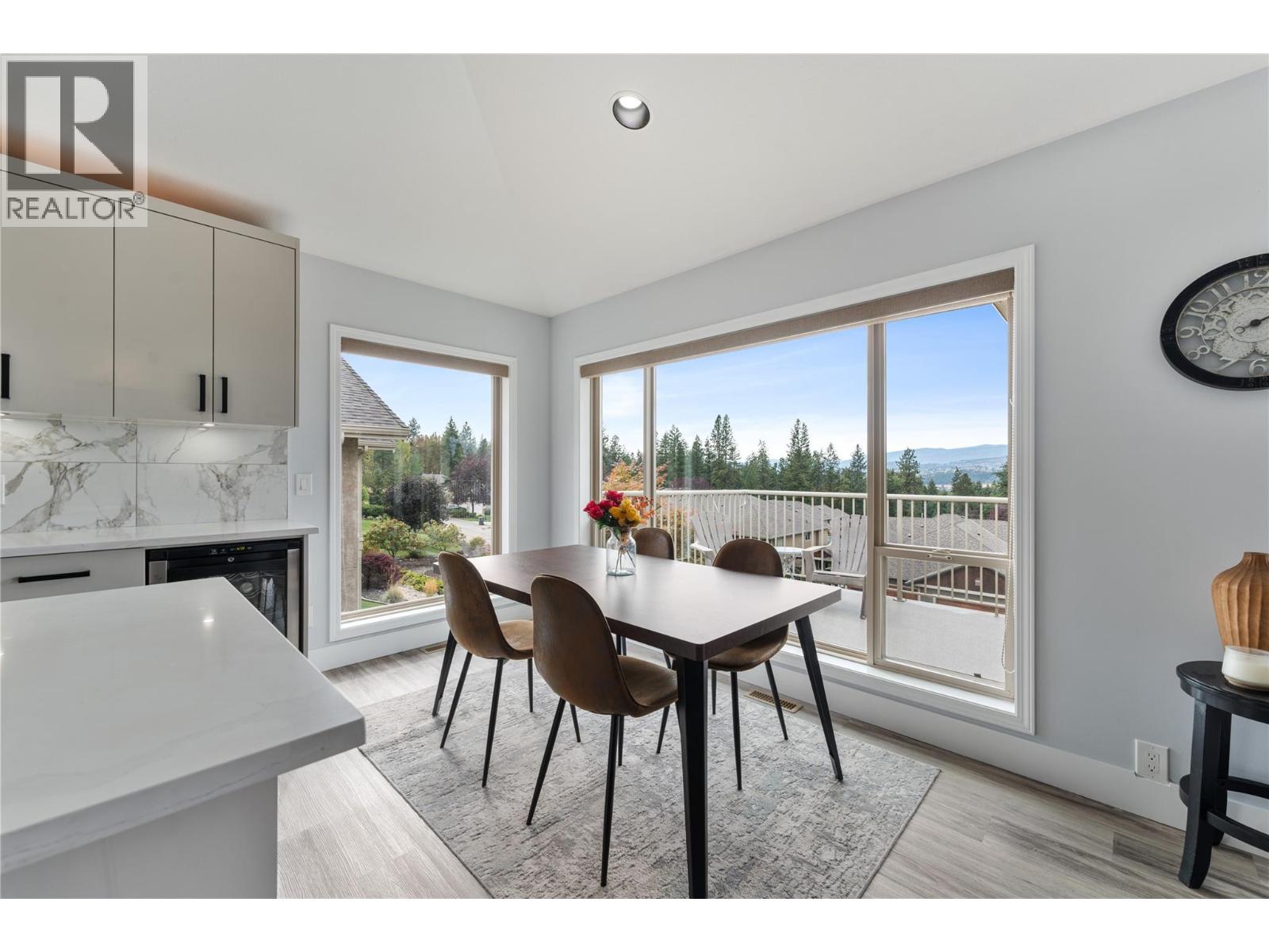 3516 Camelback Drive - 14