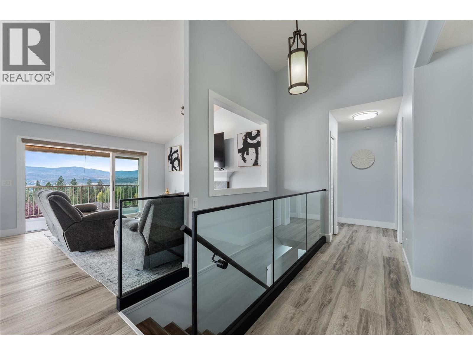 3516 Camelback Drive - 34