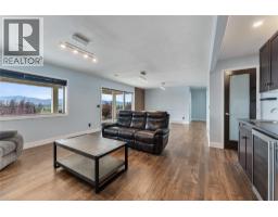 3516 Camelback Drive, Kelowna, BC V1X8A7 Photo 44