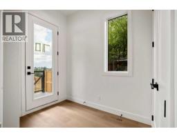 710 Bridge Crescent NE - photo 2