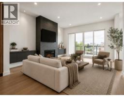 710 Bridge Crescent NE - photo 3
