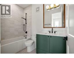 710 Bridge Crescent NE - photo 42
