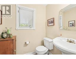 15 Isabella Street, Perth, ON K7H3N2 Photo 25
