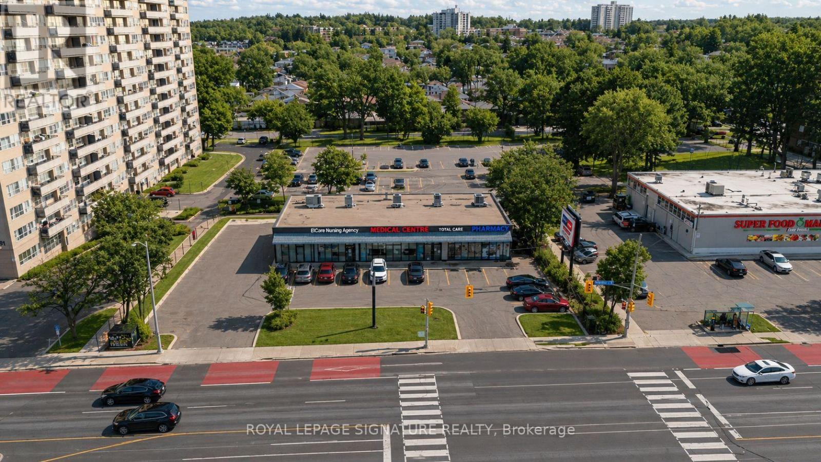5 - 3155 EGLINTON AVENUE E, Toronto (Scarborough Village)