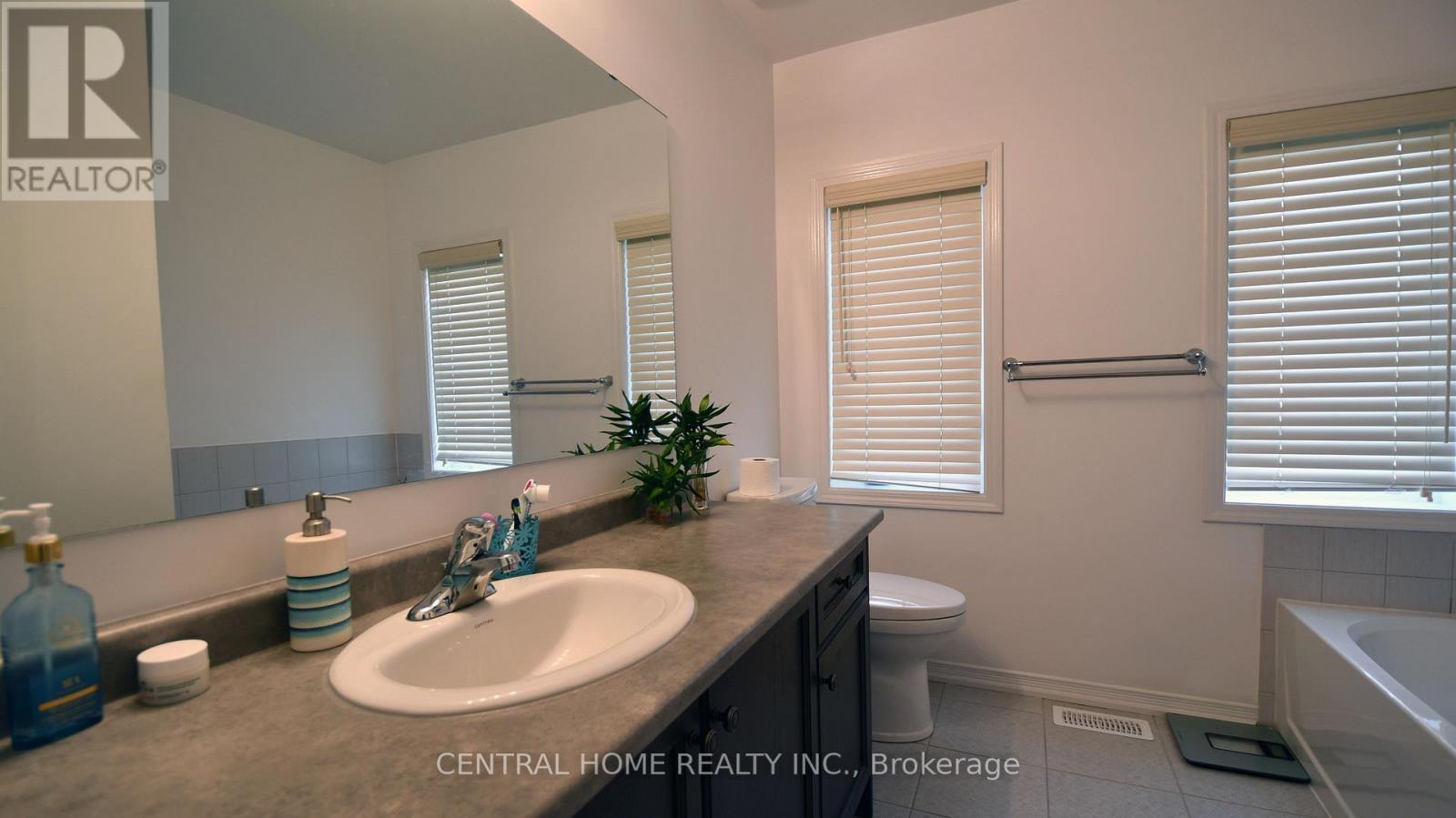 25 Camilleri Road, Ajax, ON photo 26