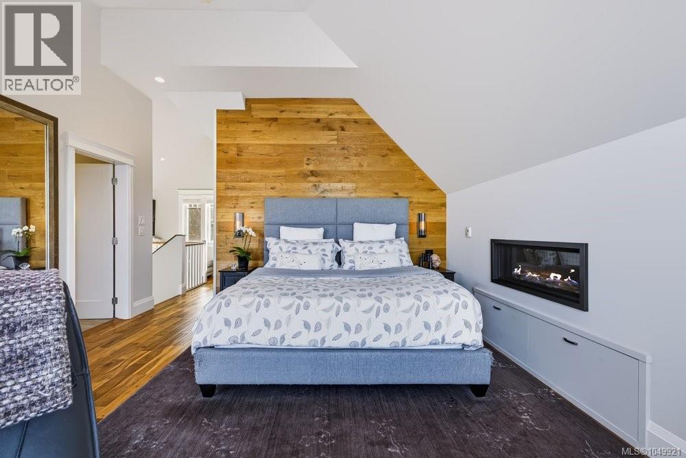 1244 Beach Dr - 43