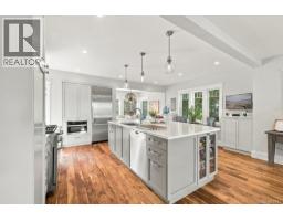 1244 Beach Dr, Oak Bay, BC V8S2N3 Photo 17