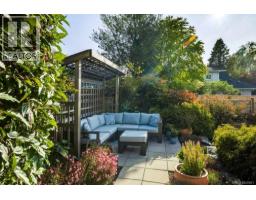 1244 Beach Dr, Oak Bay, BC V8S2N3 Photo 68