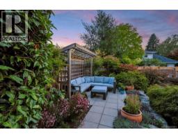 1244 Beach Dr, Oak Bay, BC V8S2N3 Photo 69