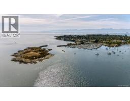 1244 Beach Dr, Oak Bay, BC V8S2N3 Photo 82