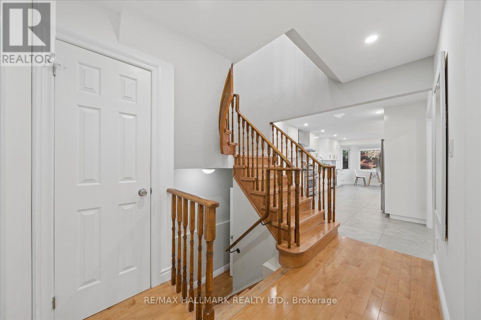 67 CHILMAR CRESCENT, Vaughan (Uplands) — photo 5