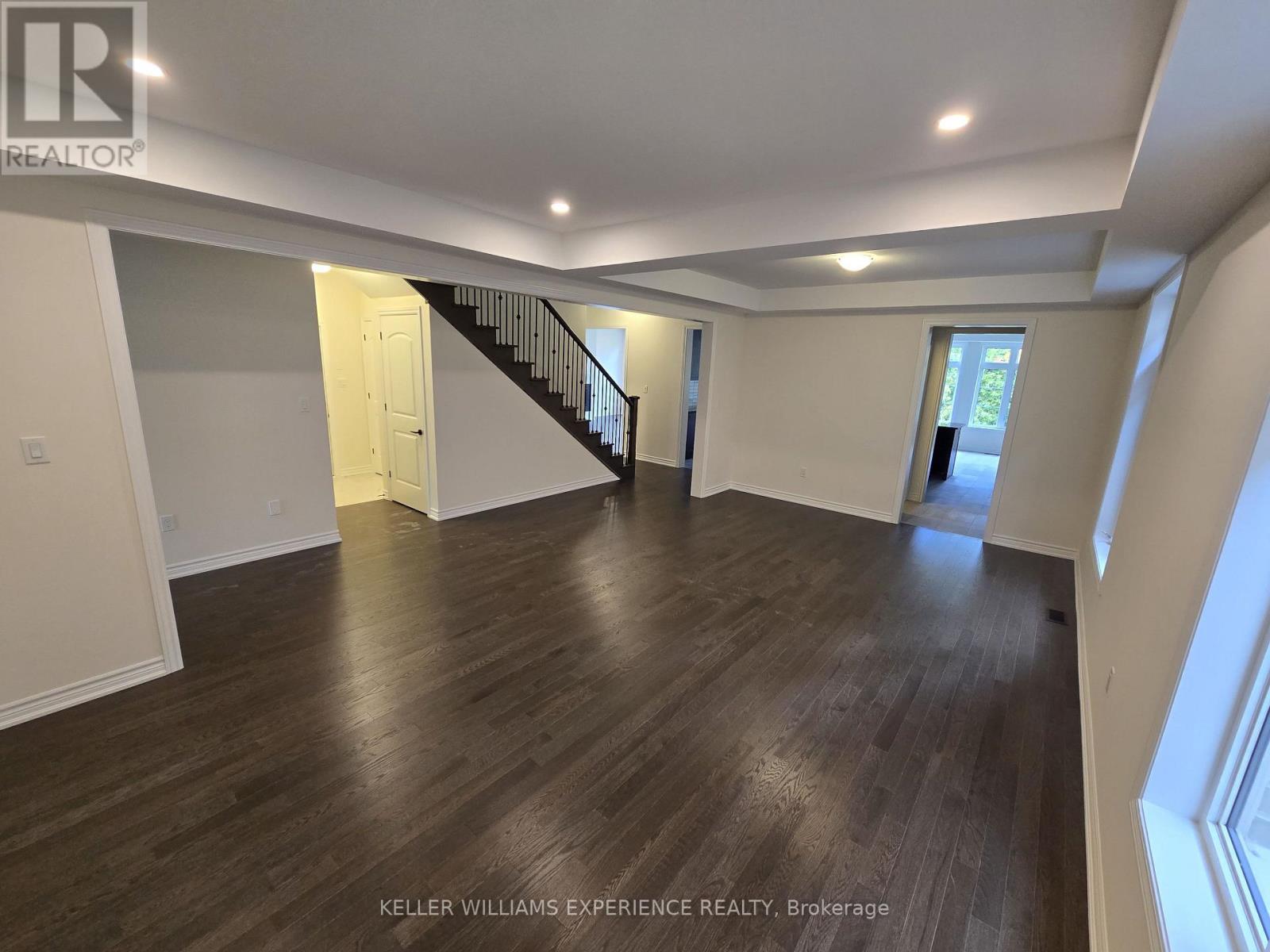 56 LAZARETTE LANE, East Gwillimbury (Holland Landing) — photo 7