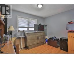 41 Greenock Drive Unit# A & B, Kitchener, ON N2E2J9 Photo 16