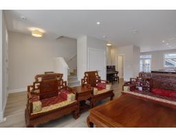 16439 24 Avenue, Surrey, BC V3Z0V8 Photo 9
