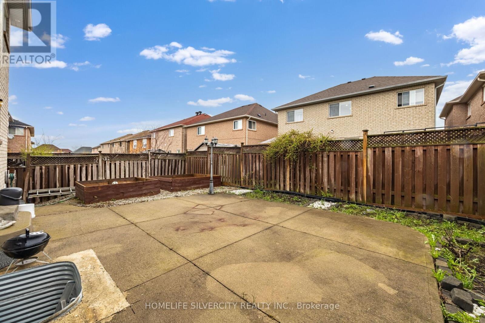 29 BEACHPOINT BOULEVARD - 49