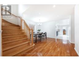 29 Beachpoint Boulevard, Brampton, ON L7A2T7 Photo 11