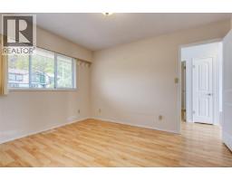 4301 Eva Rd, Bowser, BC V0R1G0 Photo 28