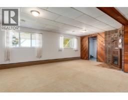4301 Eva Rd, Bowser, BC V0R1G0 Photo 32