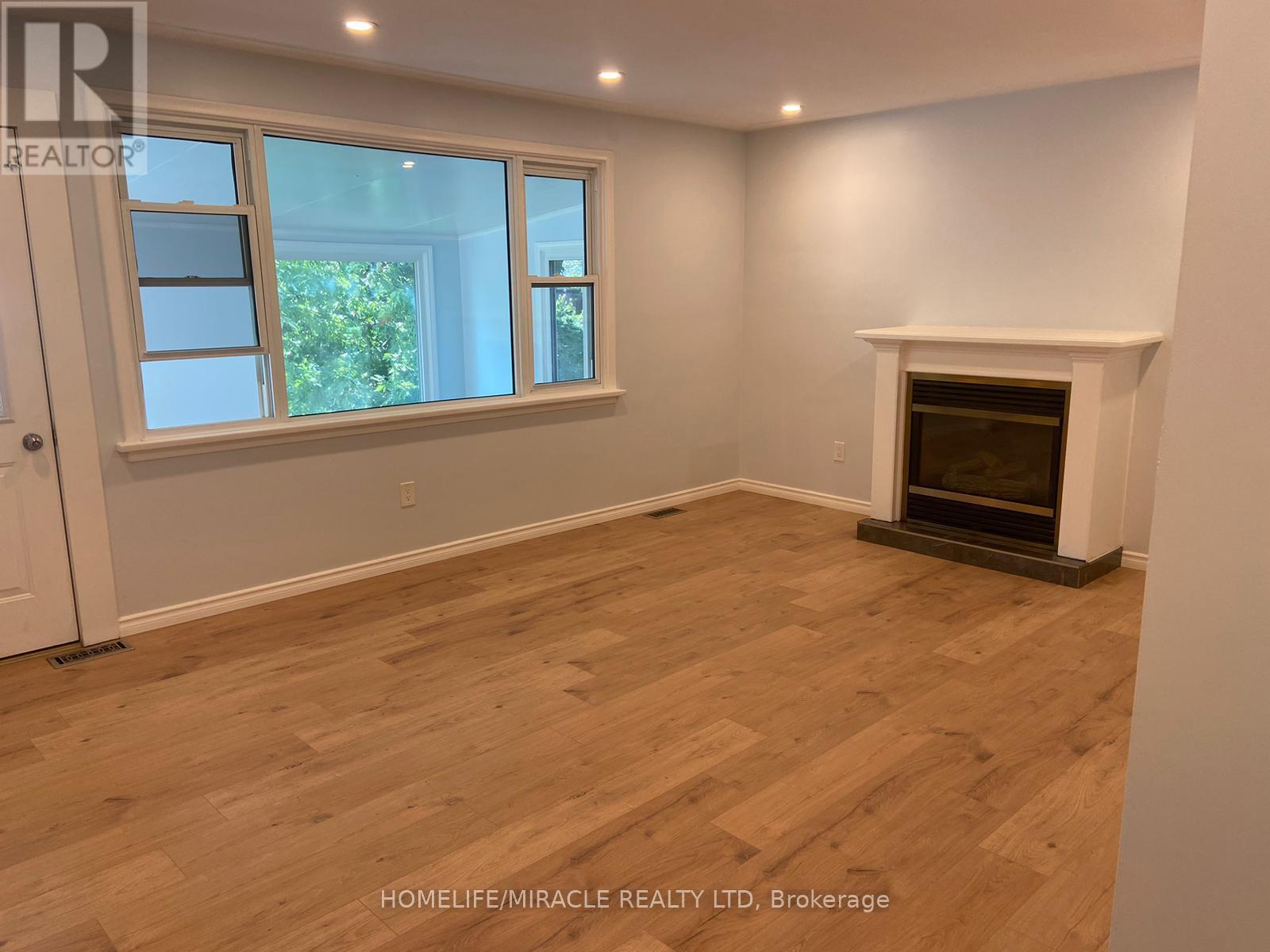 25 THORNRIDGE CRESCENT, Kitchener — photo 3