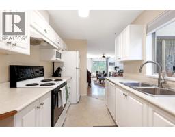 Primary Bedroom - 202 4685 Alderwood Pl, Courtenay, BC V9N9A1 Photo 7