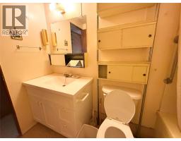 1226 Houston Street, Merritt, BC V1K1E1 Photo 14