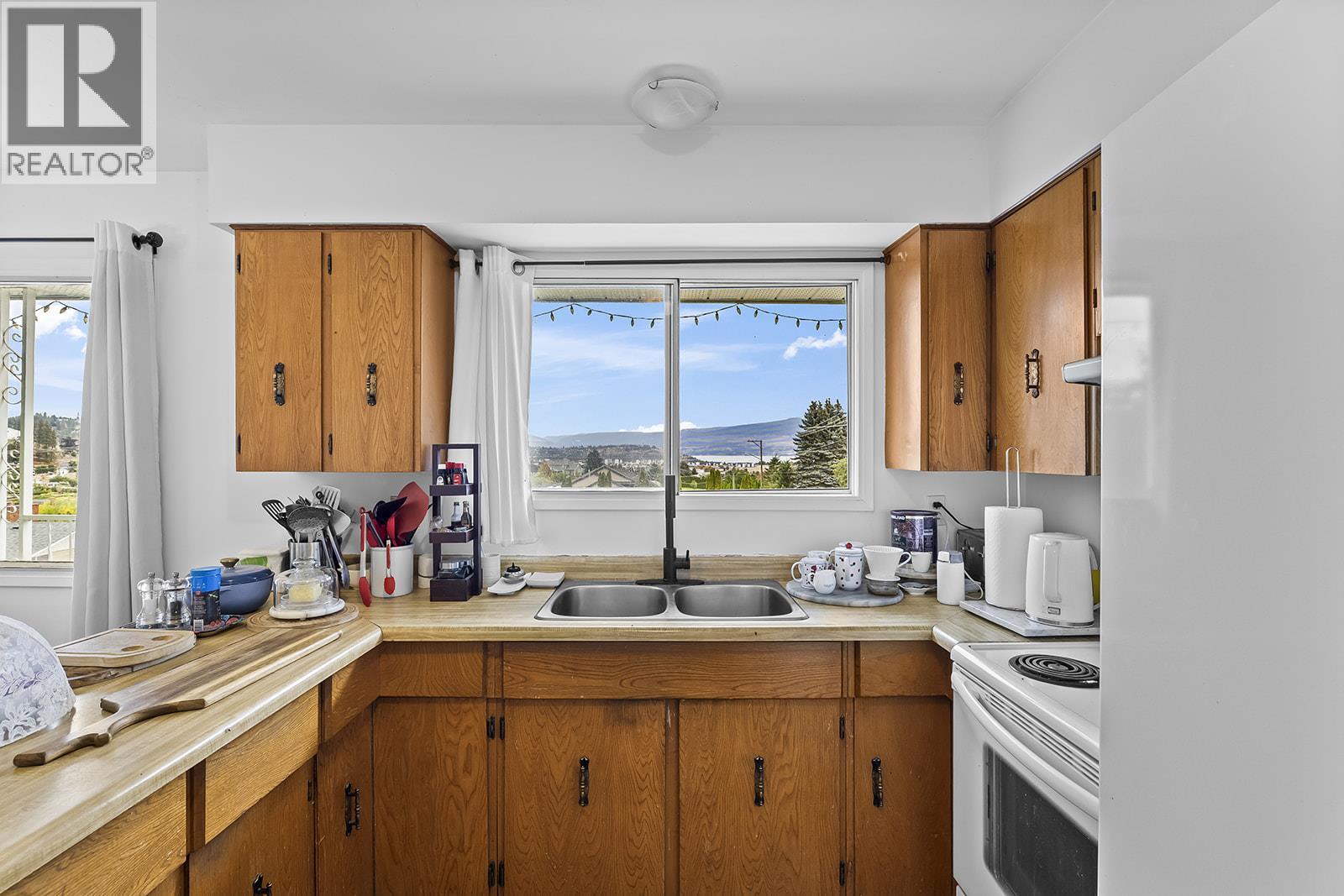 3490 Paynter Road, West Kelowna
