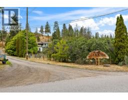 Kitchen - 3490 Paynter Road, West Kelowna, BC V4T1R2 Photo 6