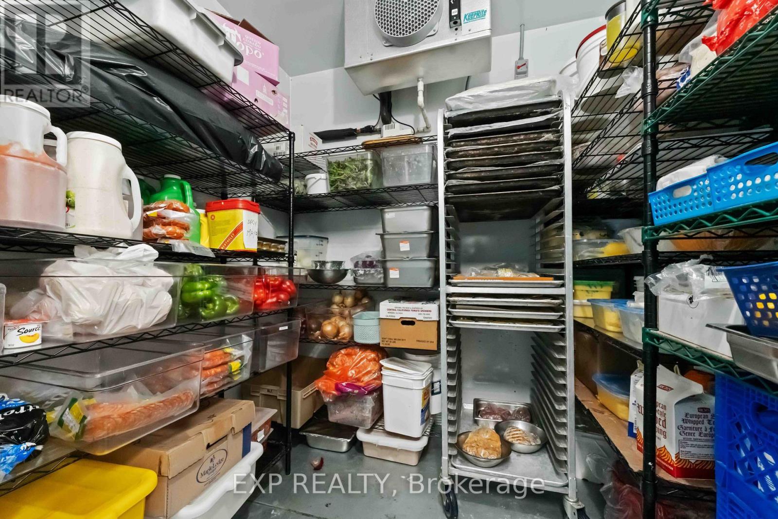 8 - 420 HAZELDEAN ROAD photo 18