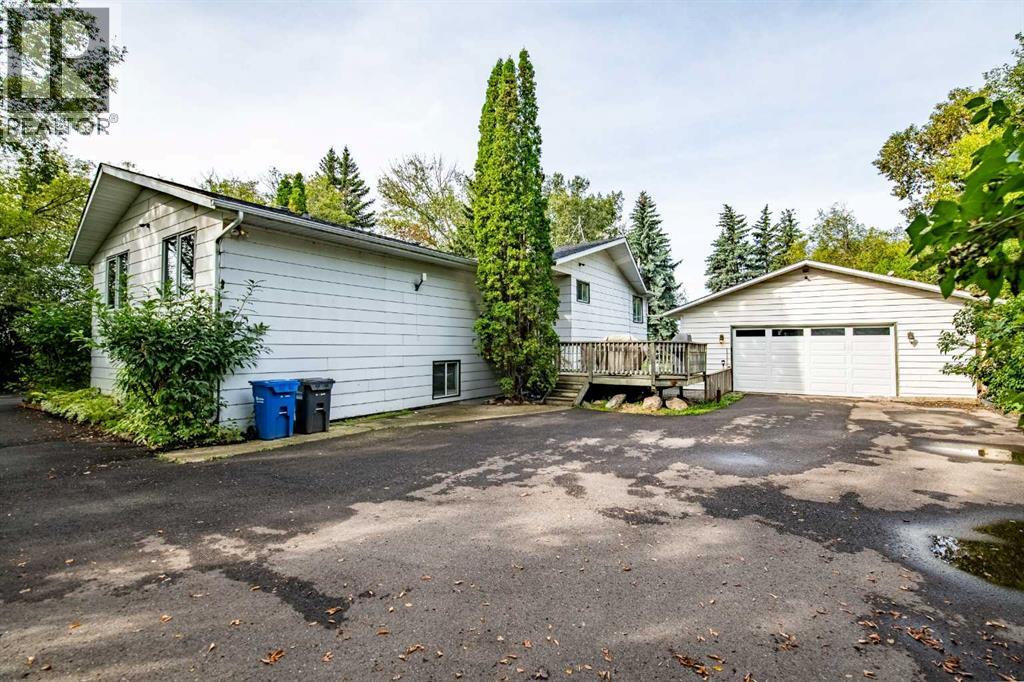 Listing photo – 39040 C&E Trail, Red Deer