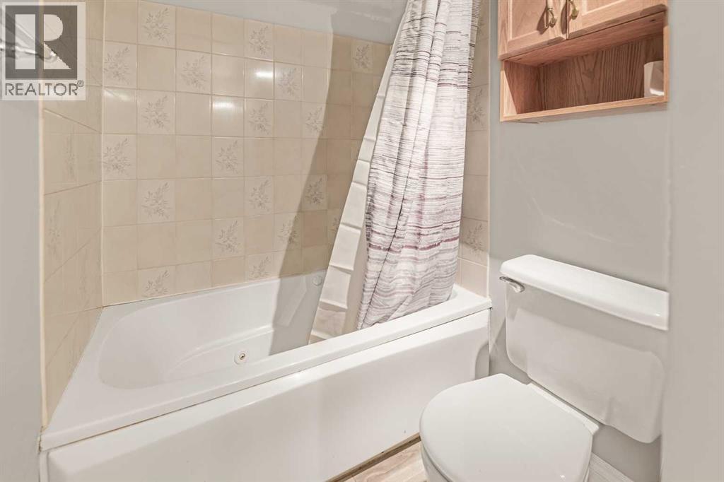 Ensuite Bath Jetted Tub