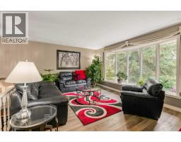 Dining room - 39040 C&e Trail, Red Deer, AB T4E0S5 Photo 6