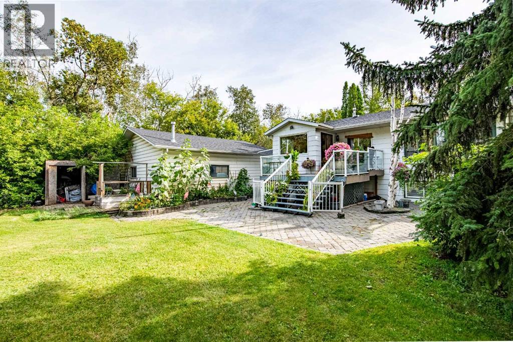 Listing photo – 39040 C&E Trail, Red Deer
