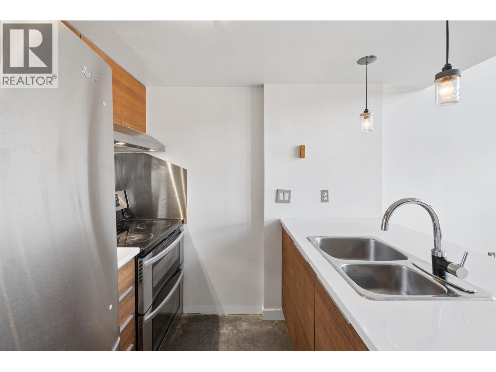 609 22 CORDOVA STREET, Vancouver