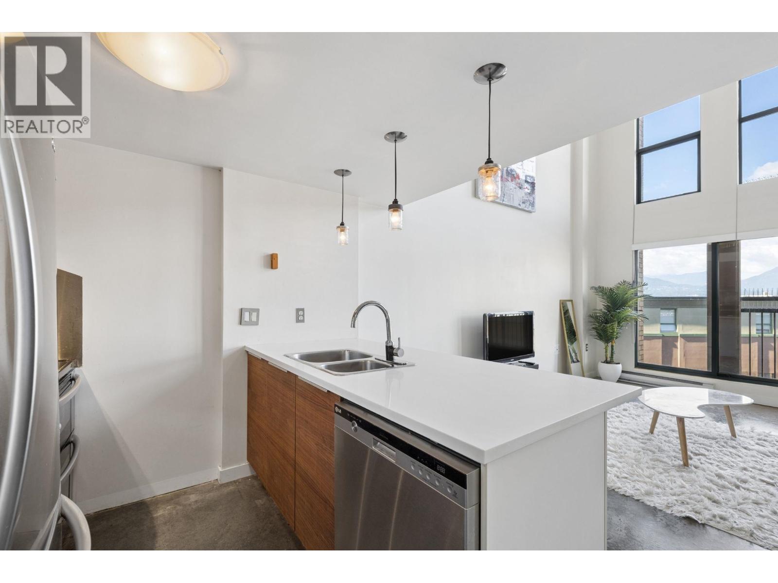 609 22 CORDOVA STREET, Vancouver