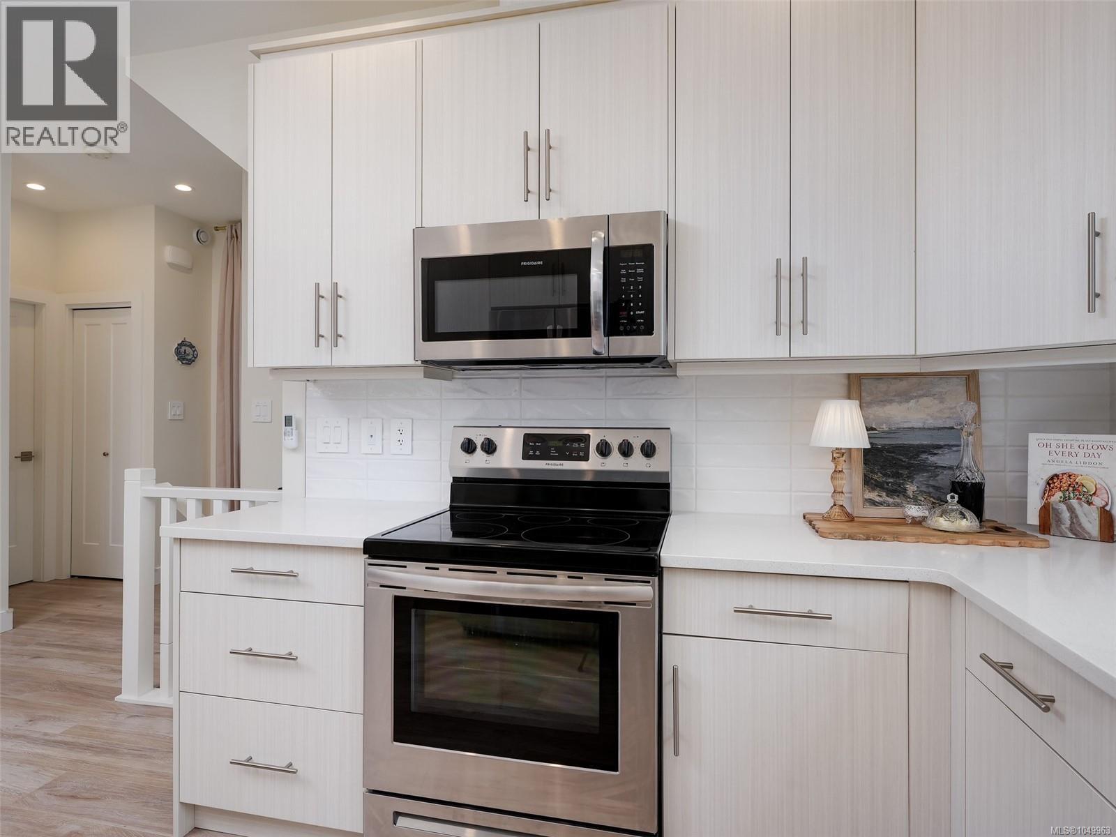 #102 3559 Vision Way - Image 7
