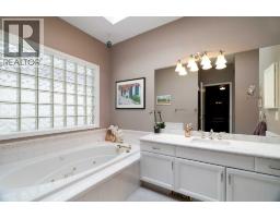 190 Woodpark Circle Sw, Calgary, AB T2W6G1 Photo 18