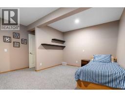 190 Woodpark Circle Sw, Calgary, AB T2W6G1 Photo 34