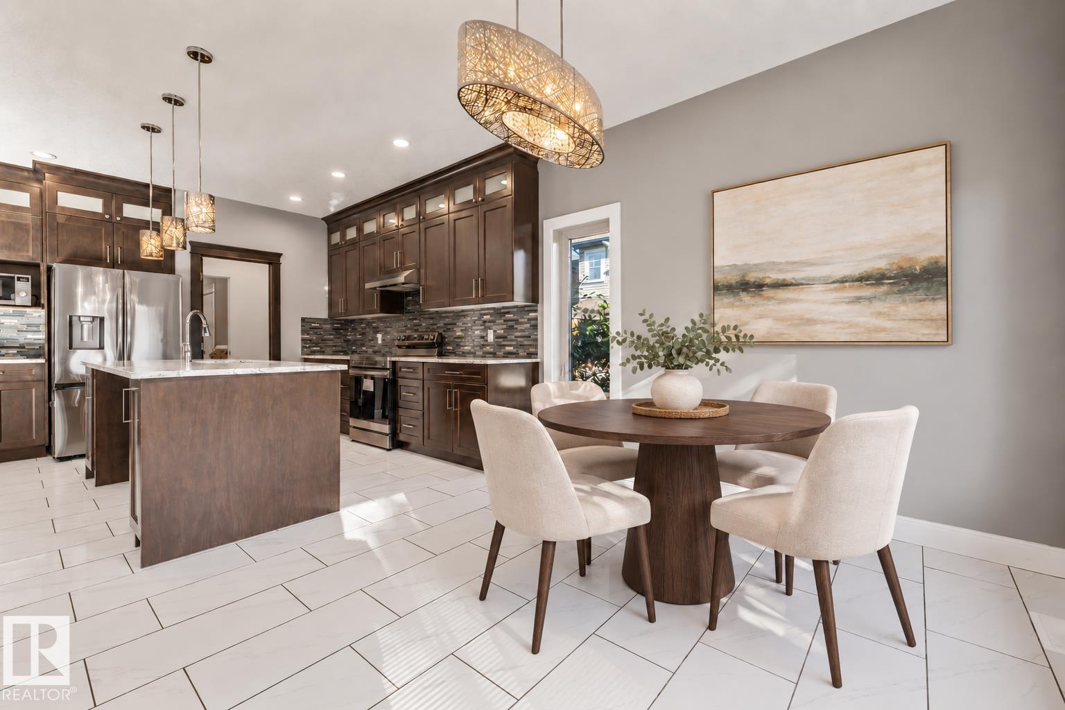 1090 ARMITAGE CR SW - 17