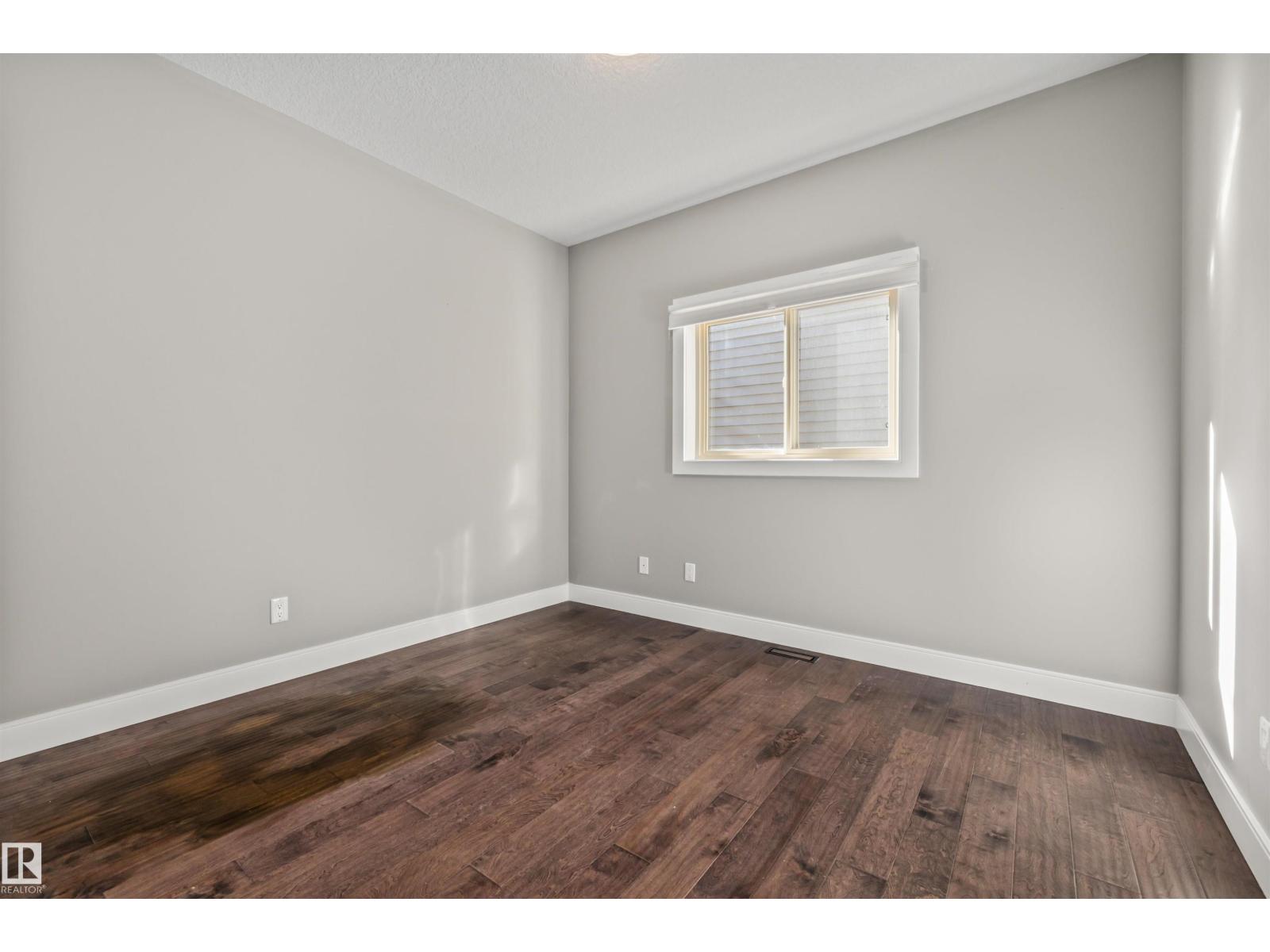 1090 ARMITAGE CR SW - Image 28