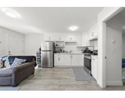 21070 76a Avenue, Langley, BC V2Y0L1 Photo 37