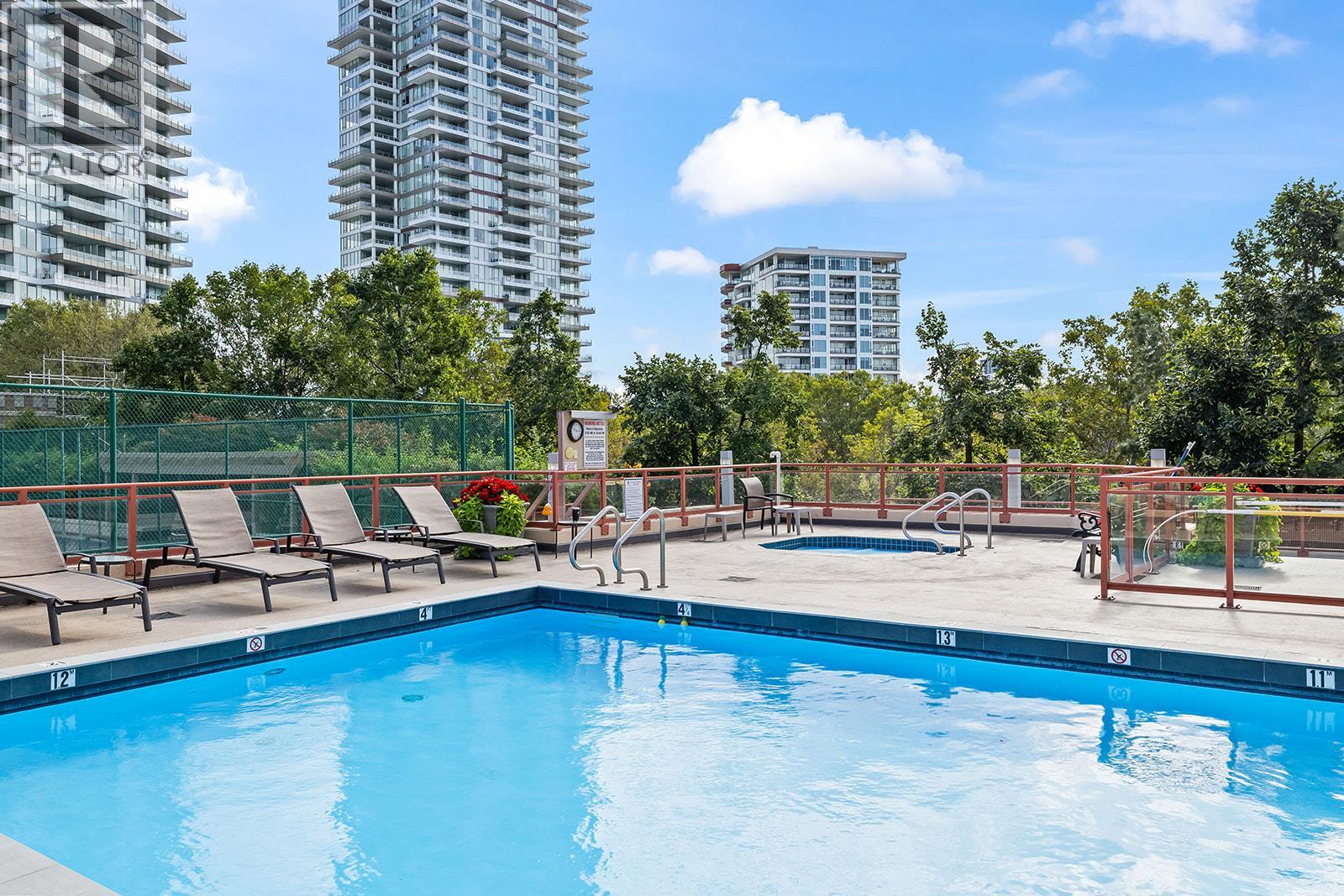 603 1160 Sunset Drive, Kelowna