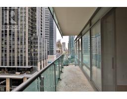 1004 - 18 Yorkville Avenue, Toronto, ON M4W3Y8 Photo 13