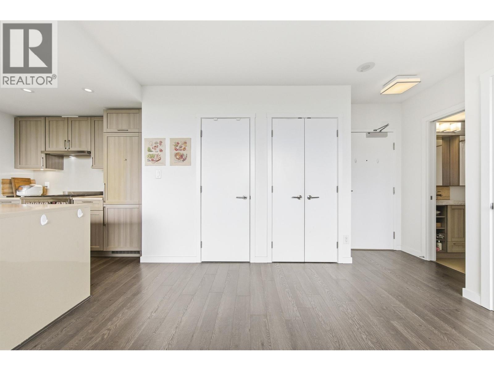 1104 5665 BOUNDARY ROAD, Vancouver