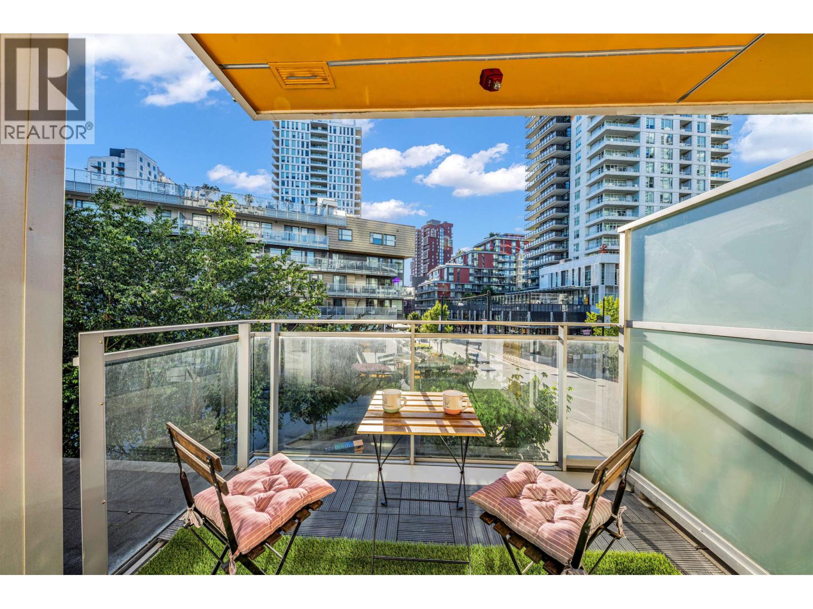 307 8580 RIVER DISTRICT CROSSING, Vancouver