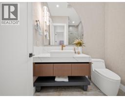 1 5685 Forest Street, Burnaby, BC V5G1X5 Photo 23
