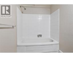 313 950 Drake Street, Vancouver, BC V6Z2B9 Photo 21