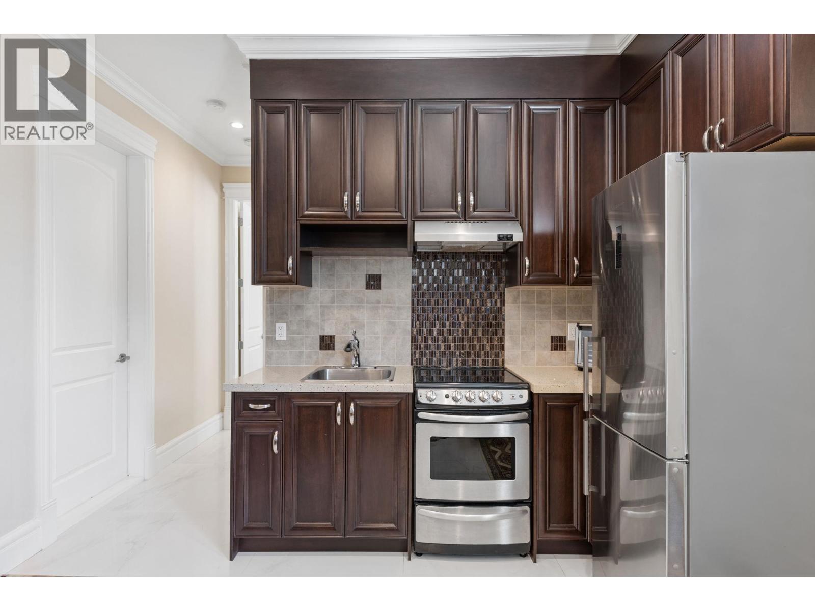 9391 PIERMOND ROAD, Richmond
