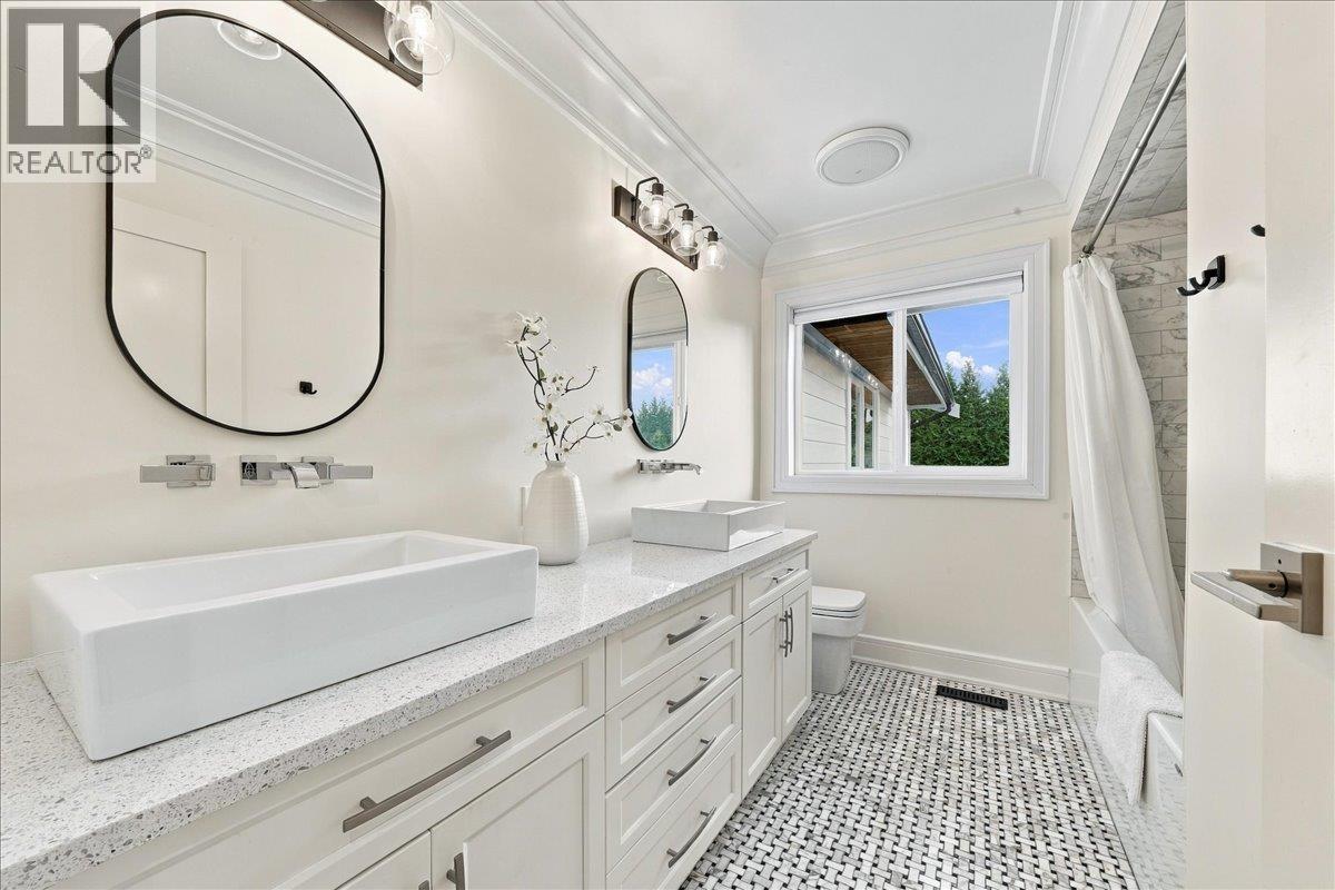 24155 124 AVENUE, Maple Ridge