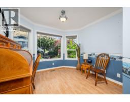 Den - 700 Mt York Drive, Coldstream, BC V1B3X2 Photo 15
