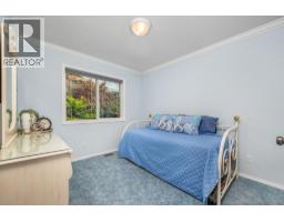 5pc Ensuite bath - 700 Mt York Drive, Coldstream, BC V1B3X2 Photo 16